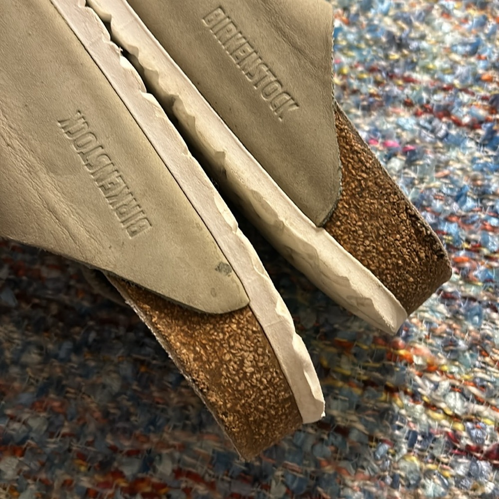 Birkenstock Arizona Soft Suede Unisex Two-Strap Sandals in Tan Sz 38 EUR - Picture 6 of 13